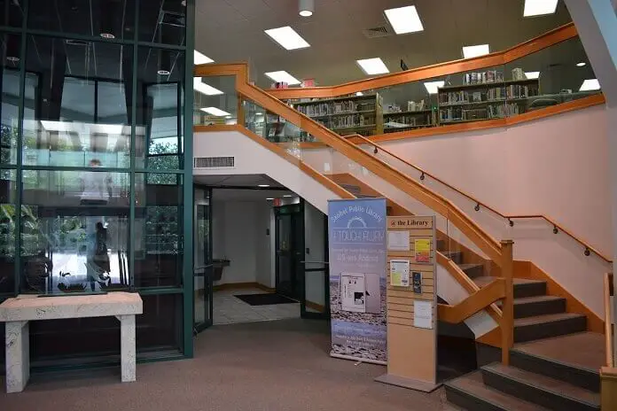 The closer look of Sanibel Library