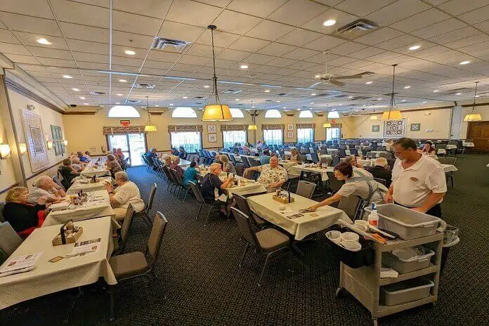 A large dining hall of Der Dutchman restaurant in Sarasota